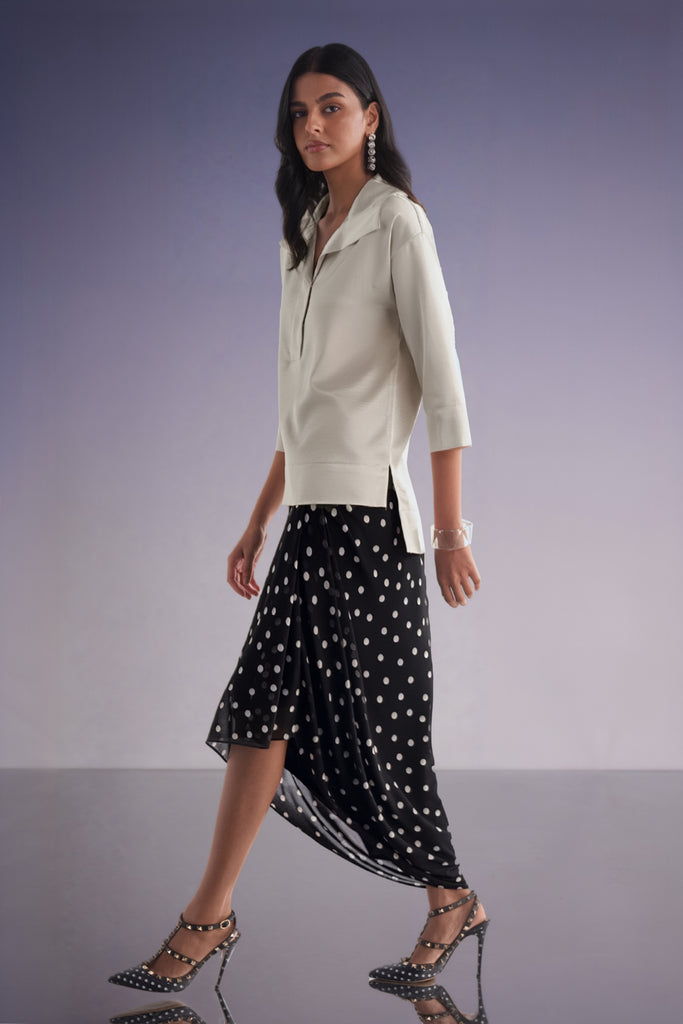 BOXY SATIN POPOVER TOP dash and dot