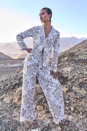 SCALLOPED LACE PANT - dash and dot