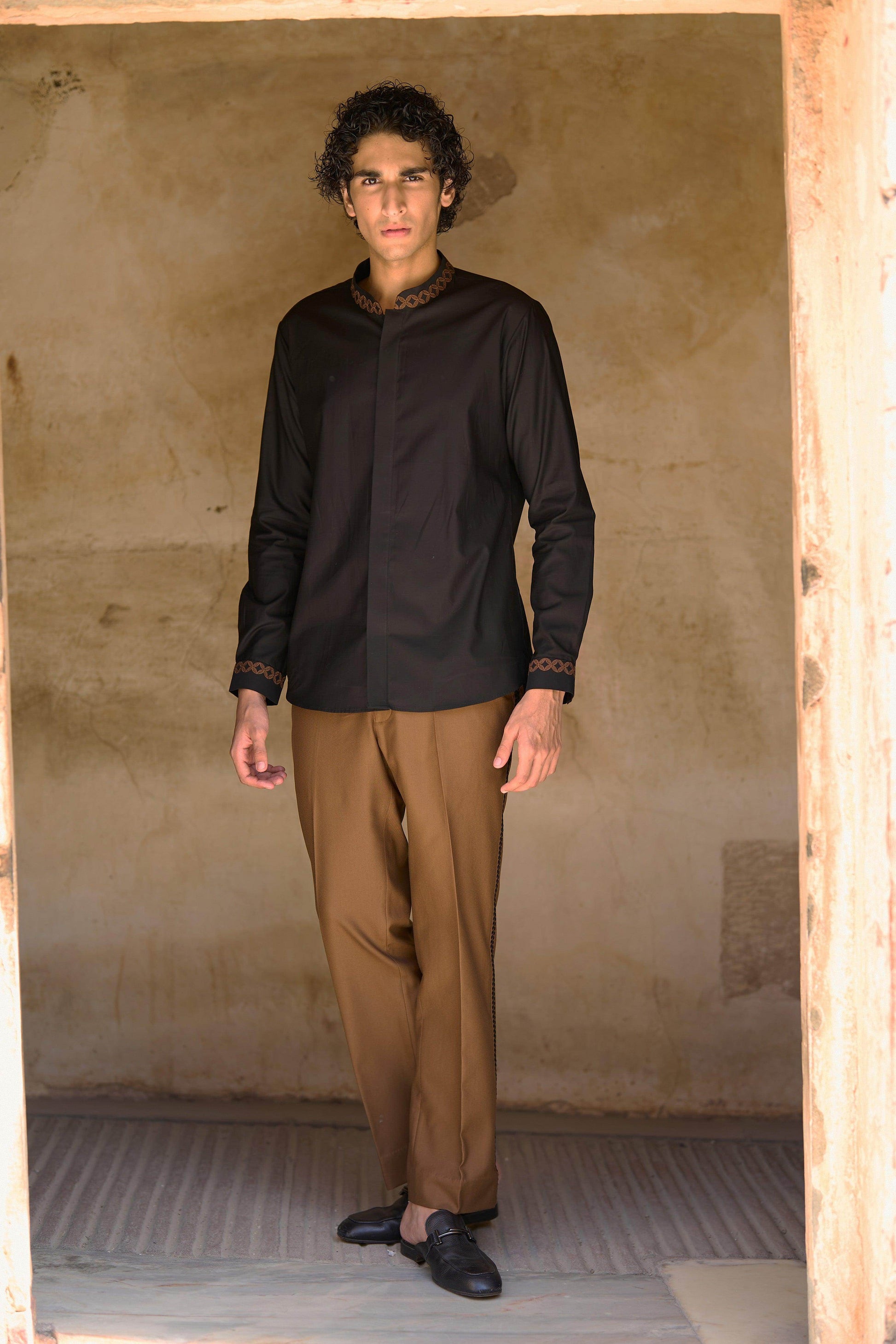 BORDER EMBROIDERED BANDI, SHIRT AND PANT - dash and dot
