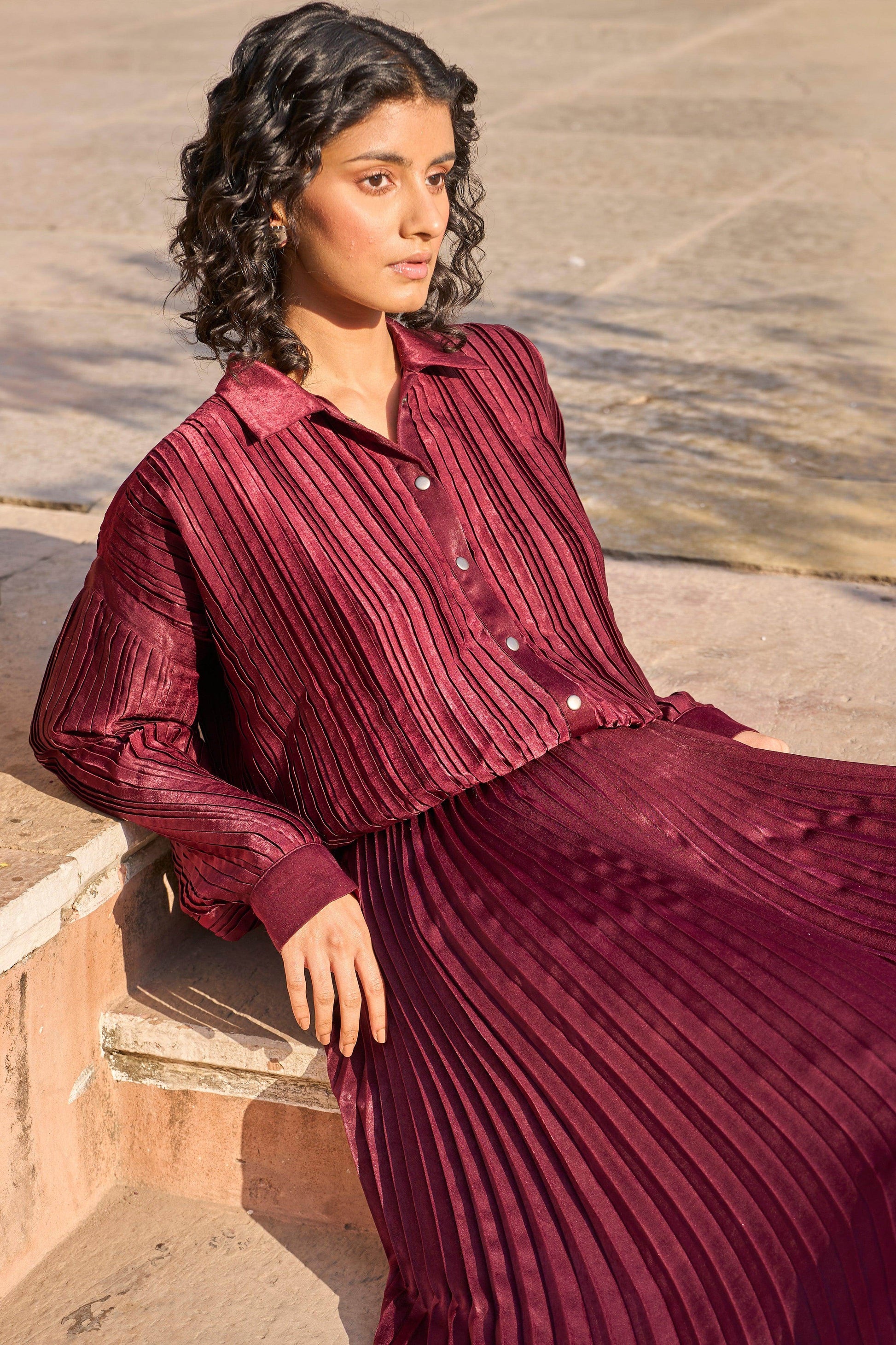 BURGUNDY PLEATED SHIRT - dash and dot