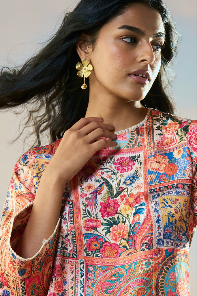 ORNAMENTAL PRINT DRESS dash and dot