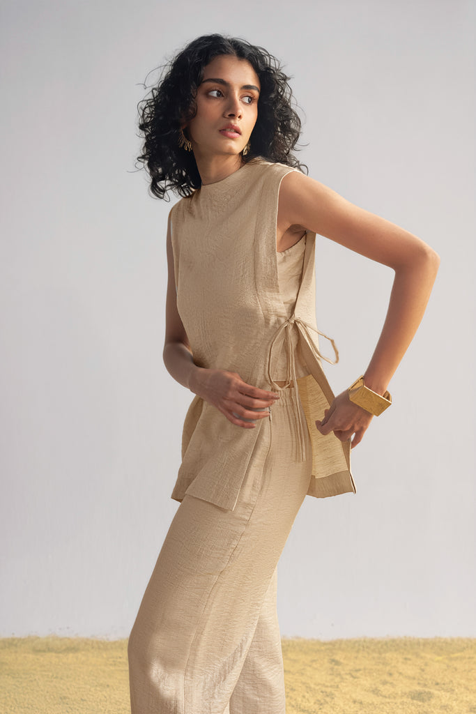 ORIGAMI SILK-LINEN TOP dash and dot