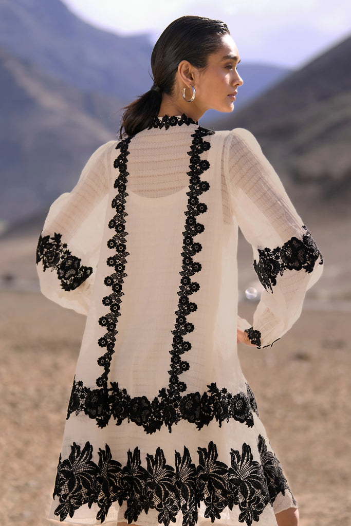 TEXTURED LACE MIDI dash and dot