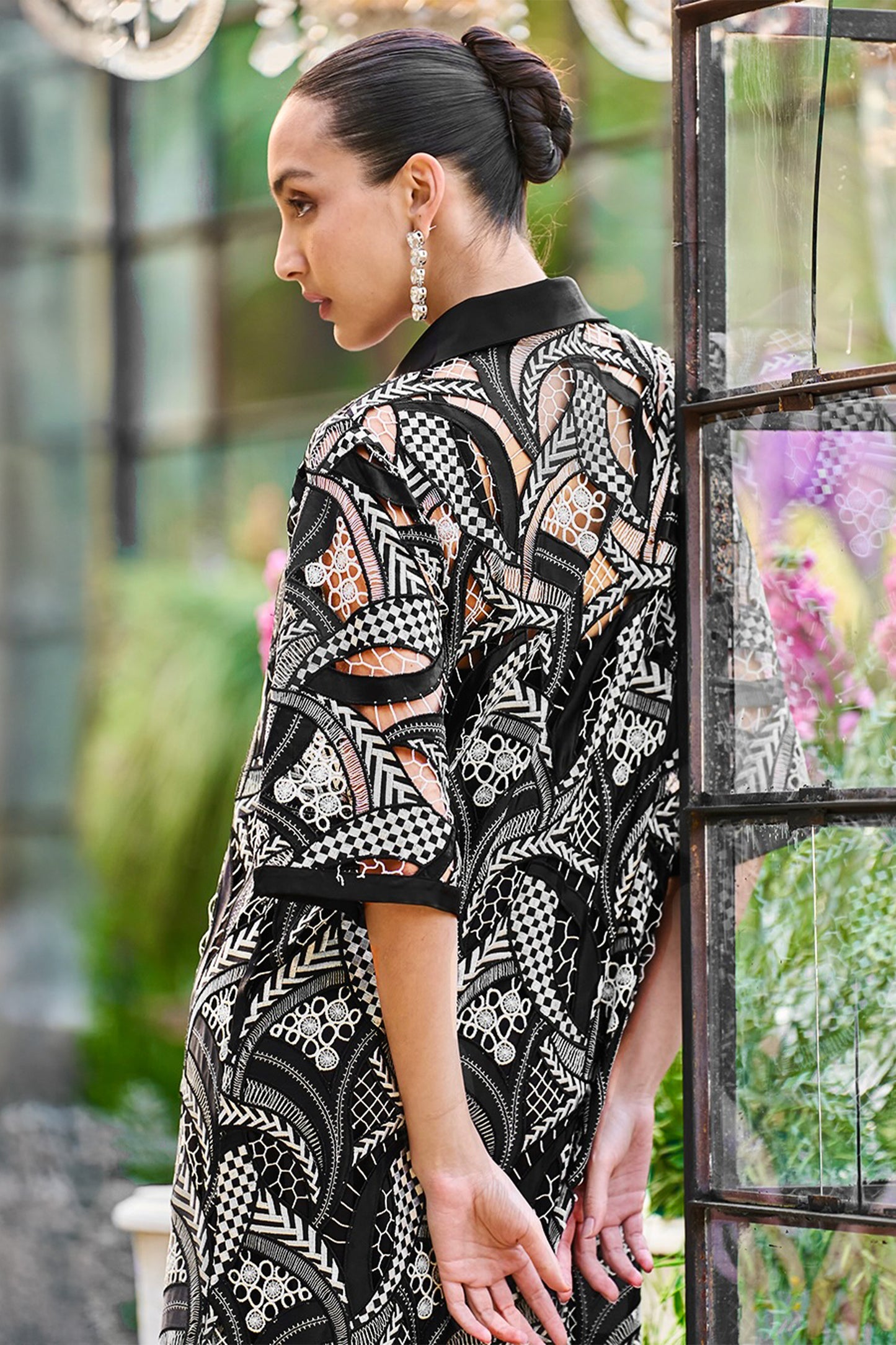 MONOCHROME EMBROIDERED LACE MIDI