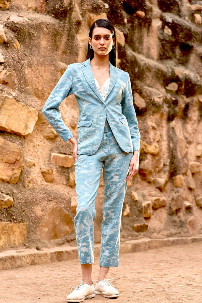 INDIGO JACQUARD BLAZER - dash and dot dash and dot