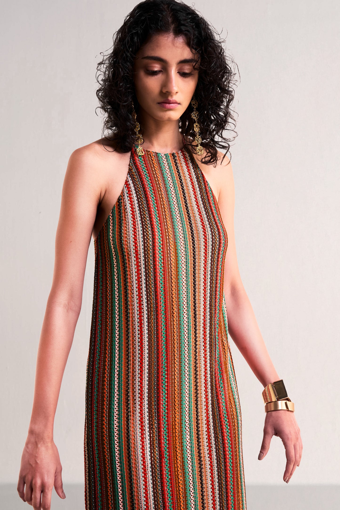 HALTER NECK FRINGE KNIT DRESS
