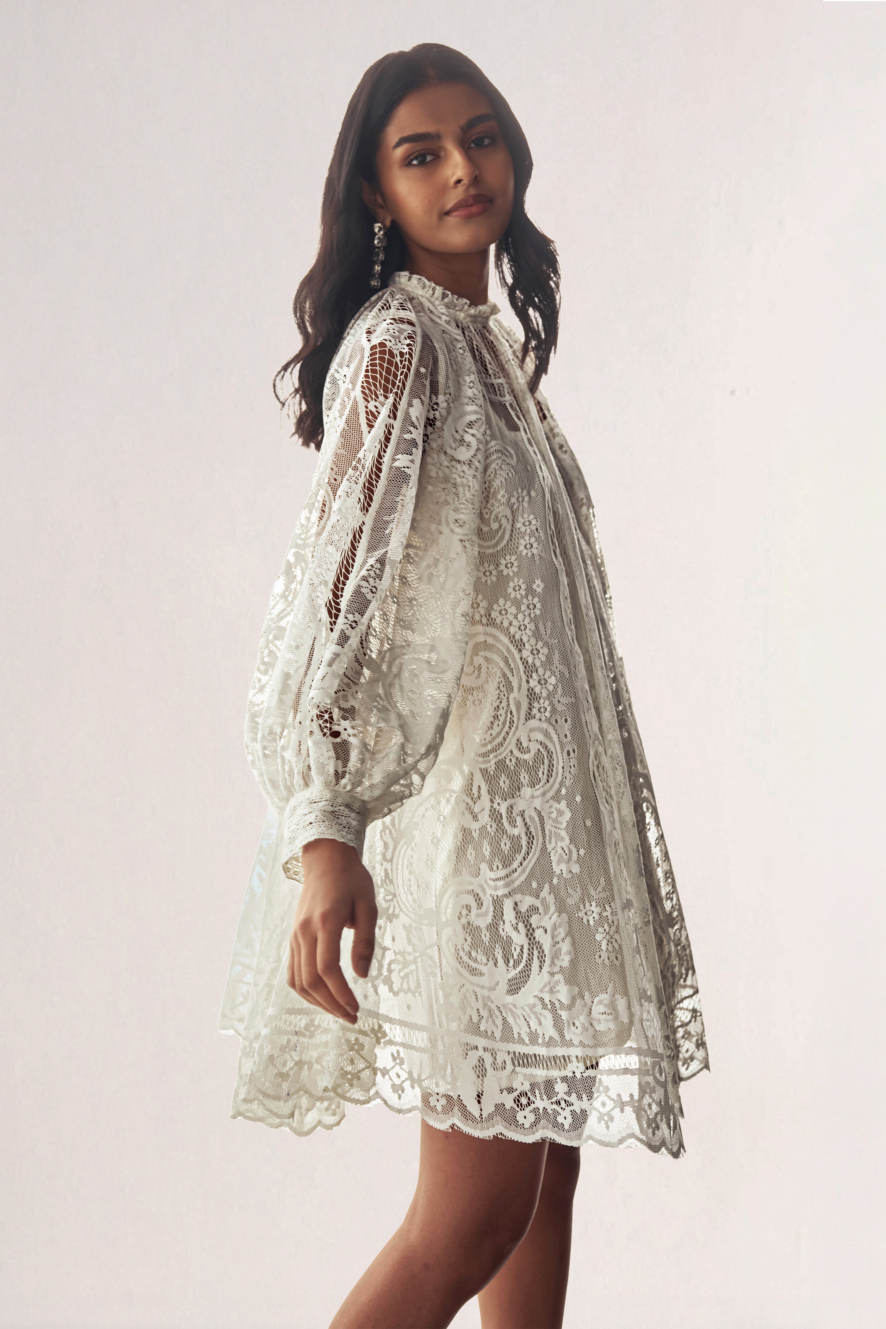 LACE A-LINE MINI – dash and dot
