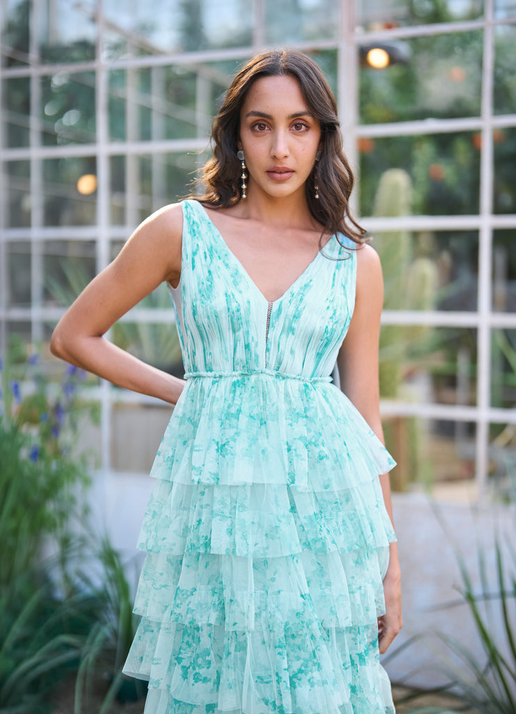 CASCADING PRINTED GOWN dash and dot