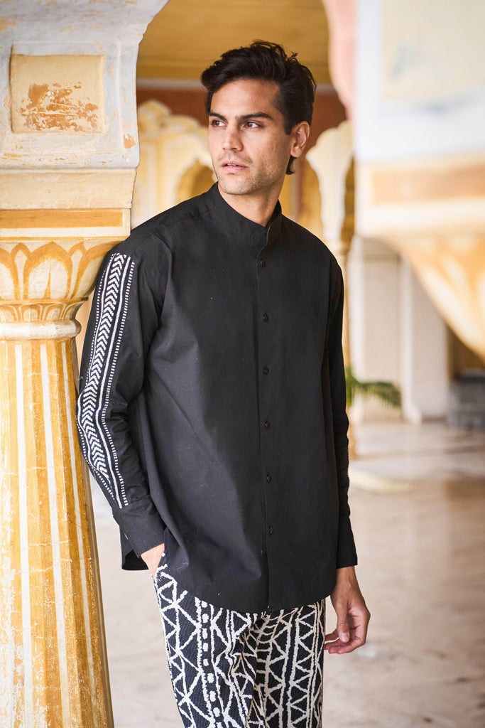 CHEVRON SLEEVE SHIRT - dash and dot dash and dot