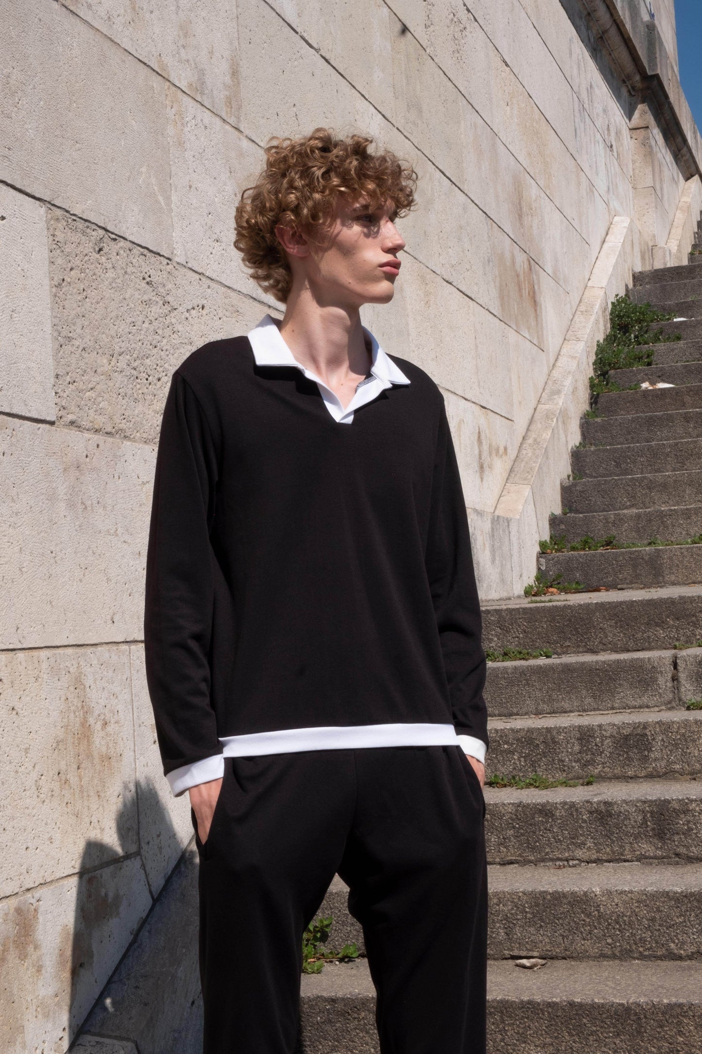 BLACK WHITE JOGGER - dash and dot