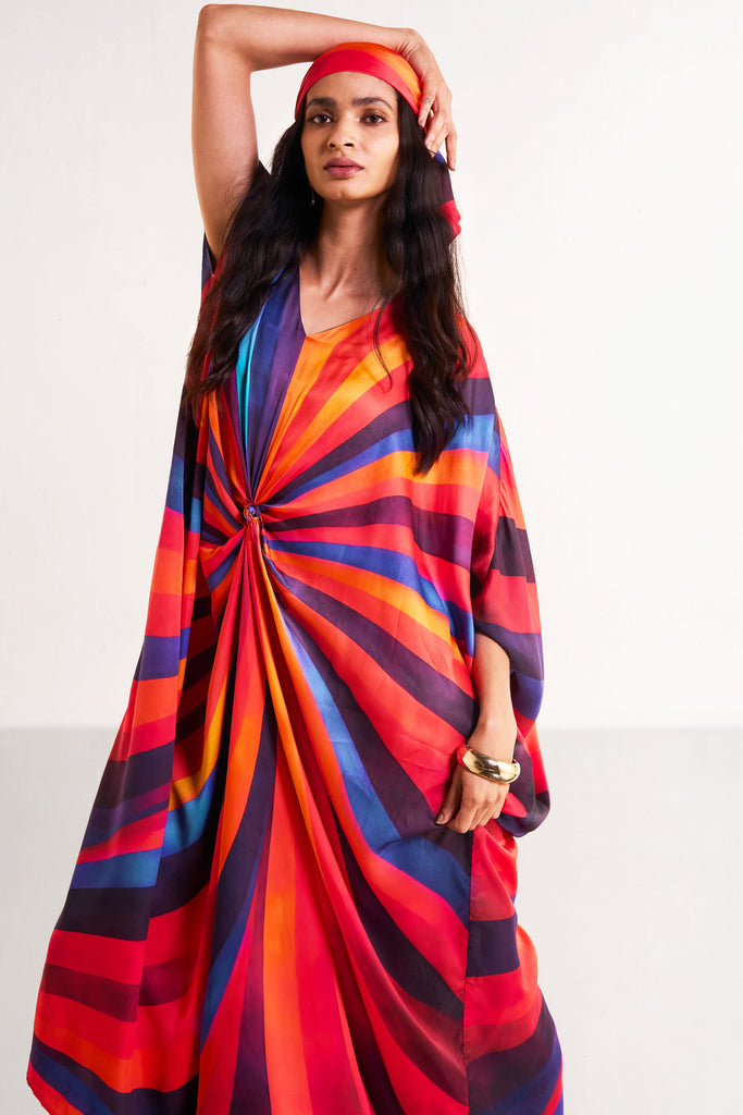 SWIRL KAFTAN WITH SCARF dash and dot