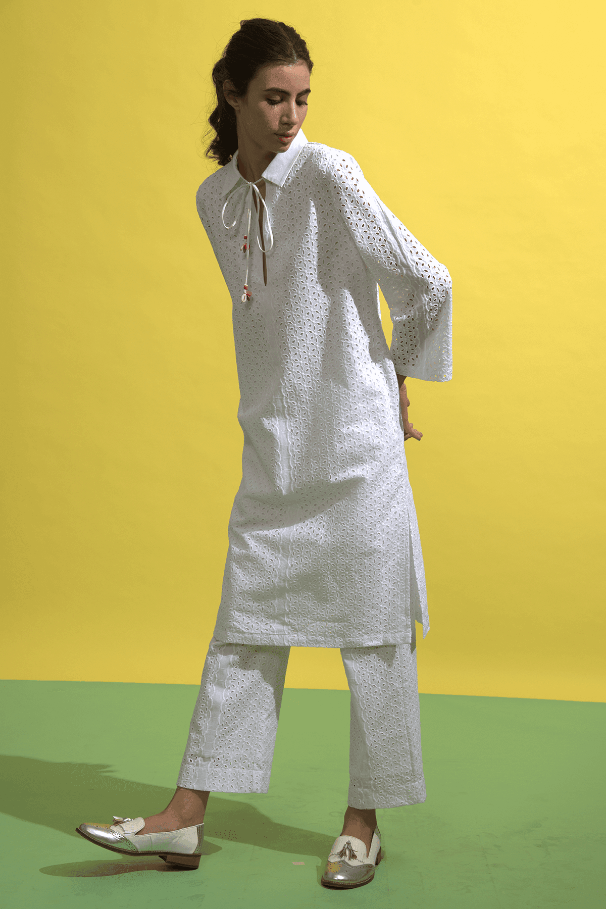 CUTWORK EMBROIDERY PANT - dash and dot