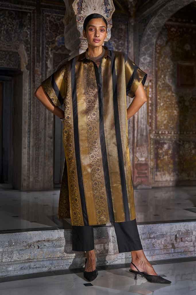 BENARES BROCADE STRIPED LONGLINE SET dash and dot