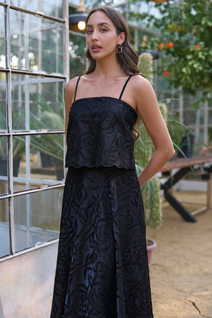 LACE FLARED MIDI SKIRT dash and dot