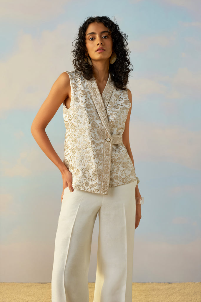 LINEN EMBROIDERED WAISTCOAT dash and dot