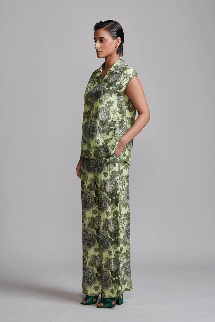 FLORAL LINEN SLEEVELESS TOP - dash and dot dash and dot