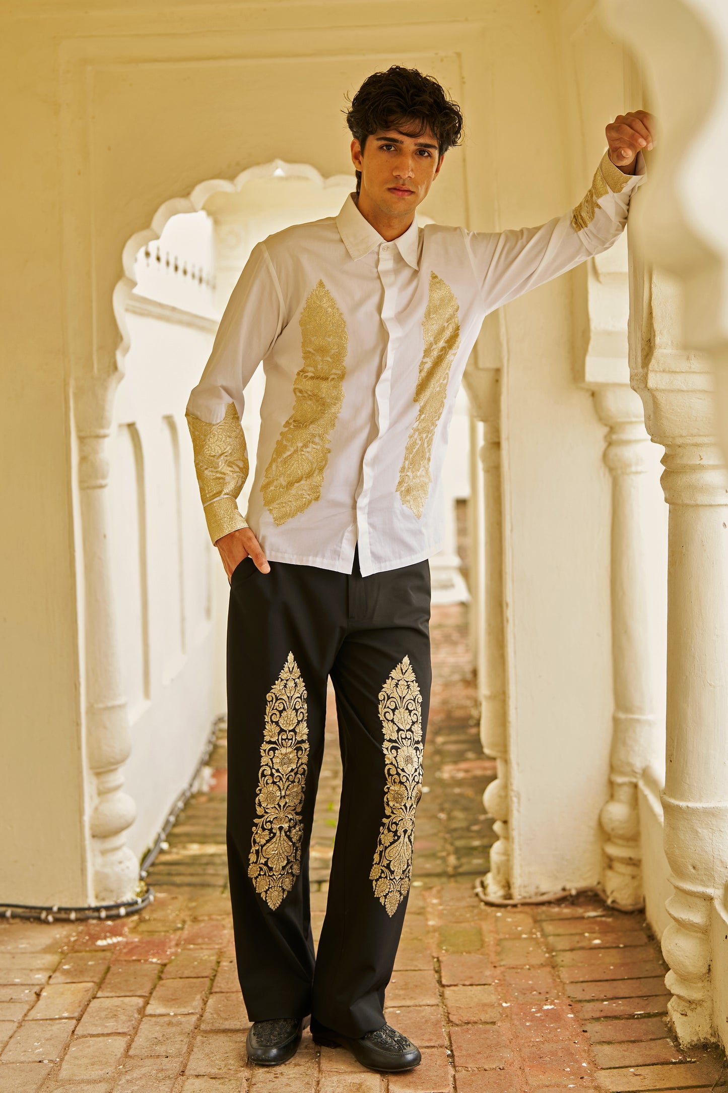 WHITE BROCADE PATCH SHIRT
