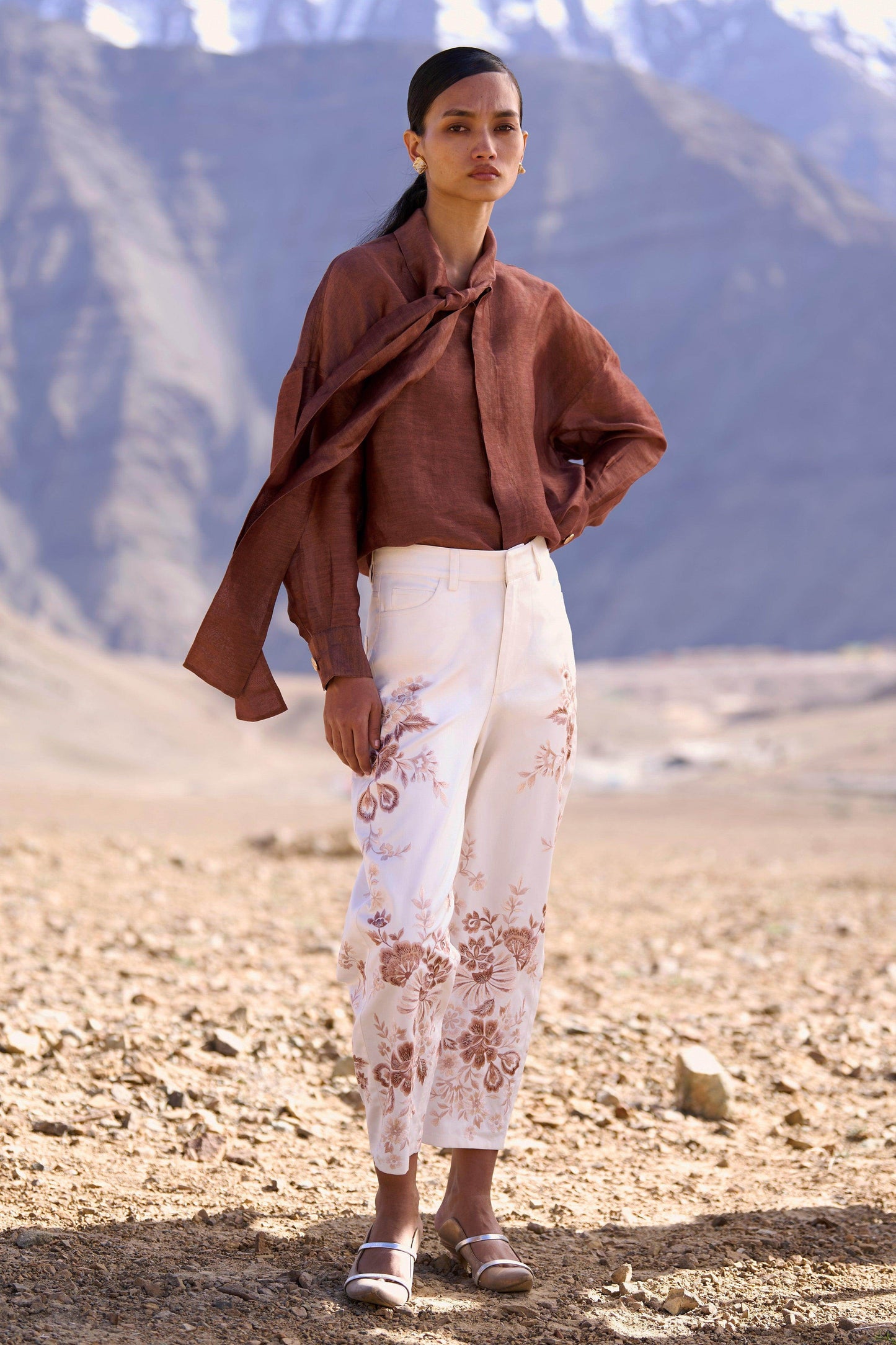 EMBROIDERED BARREL PANT - dash and dot