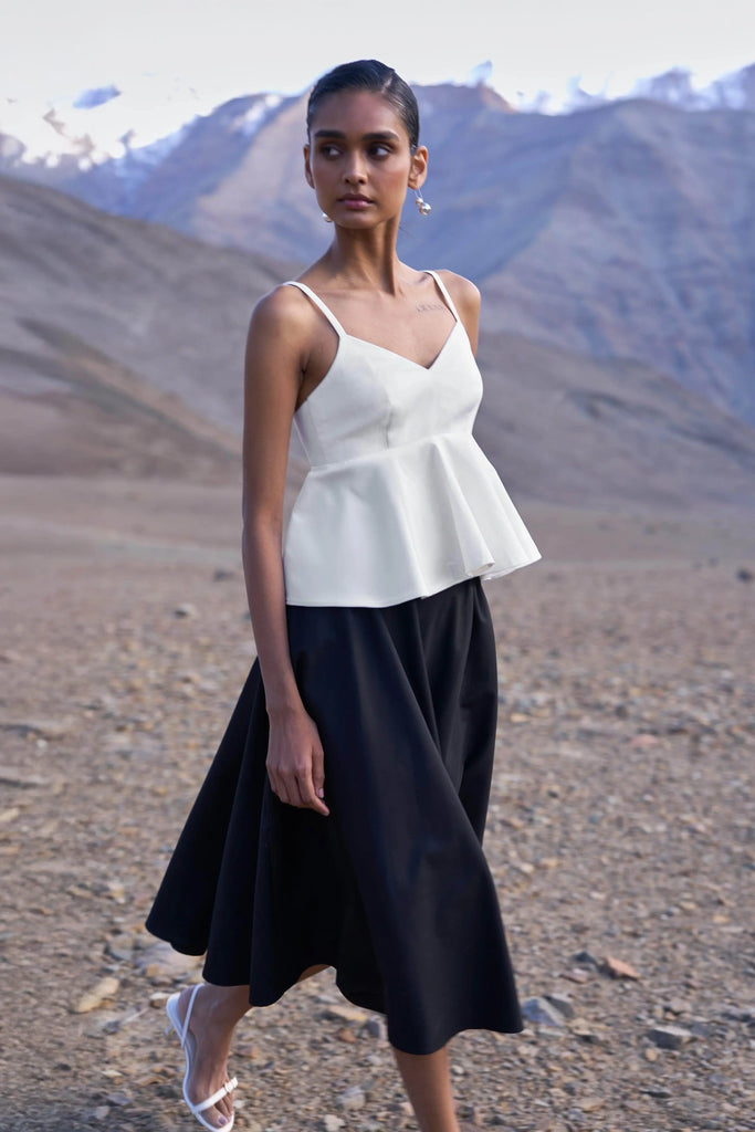 BLACK FLARE SKIRT - dash and dot dash and dot