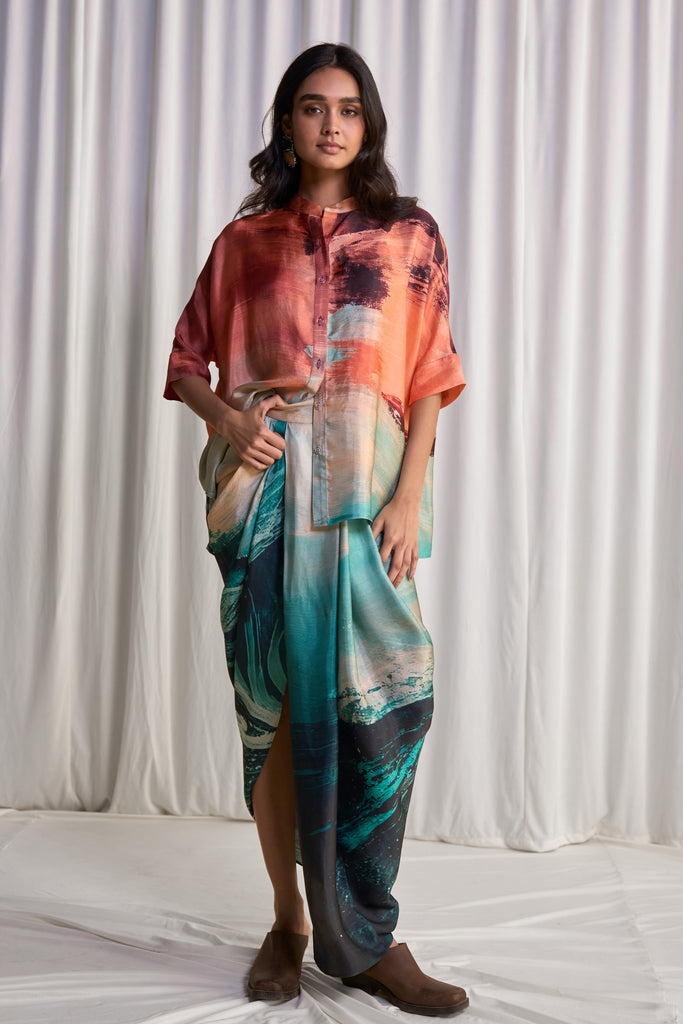 ABSTRACT BRUSHSTROKE PRINT BOXY SHIRT & DRAPED SKIRT dash and dot