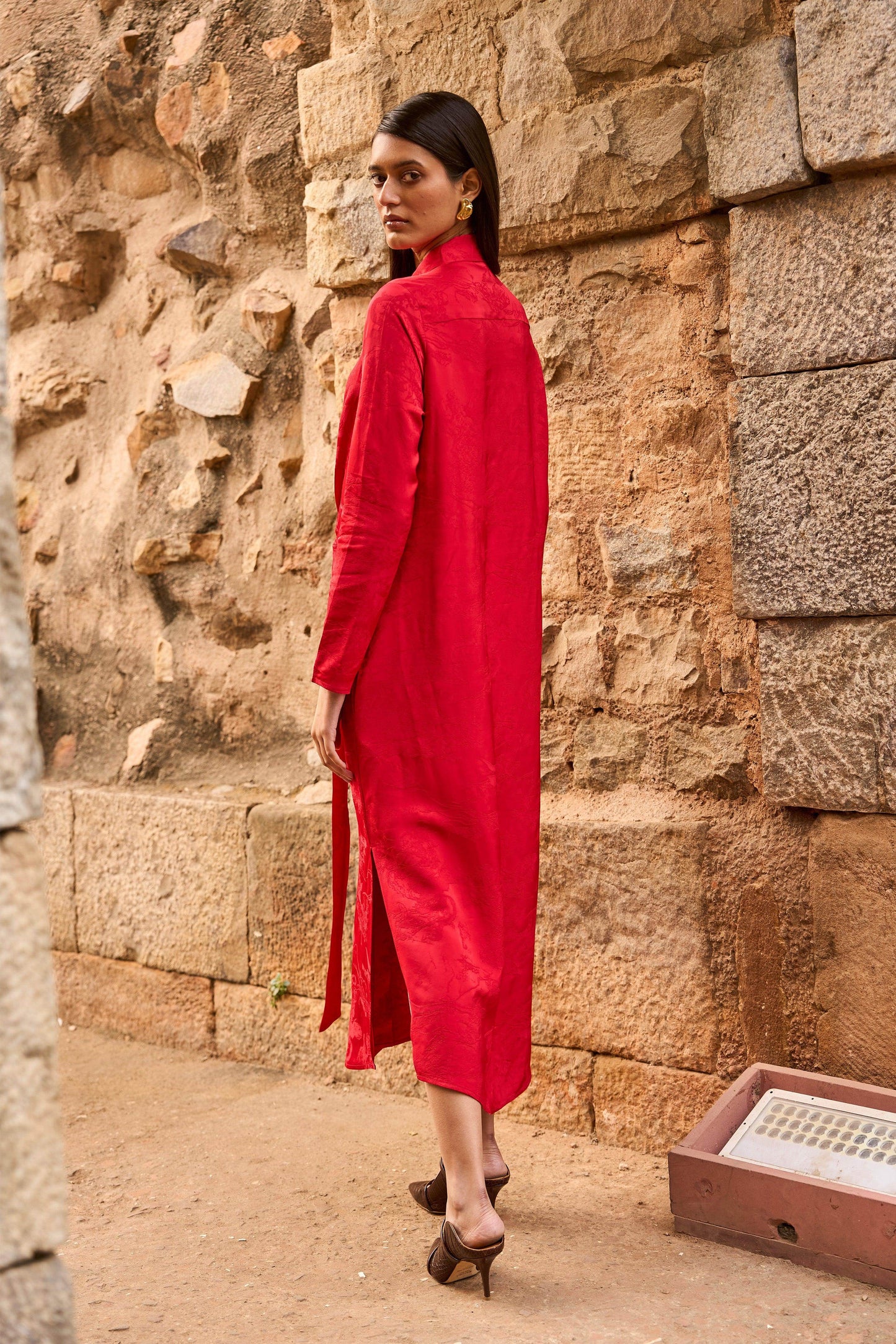 RED JACQUARD SHIRT DRESS - dash and dot