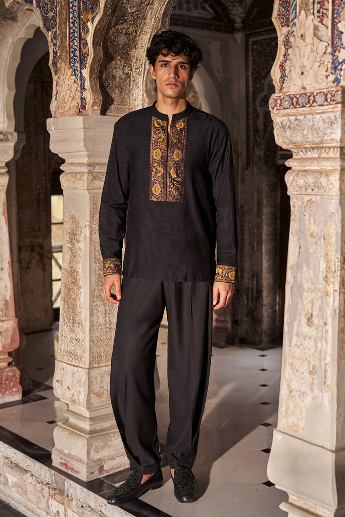 BENARES BORDER APPLIQUÉ SHIRT dash and dot