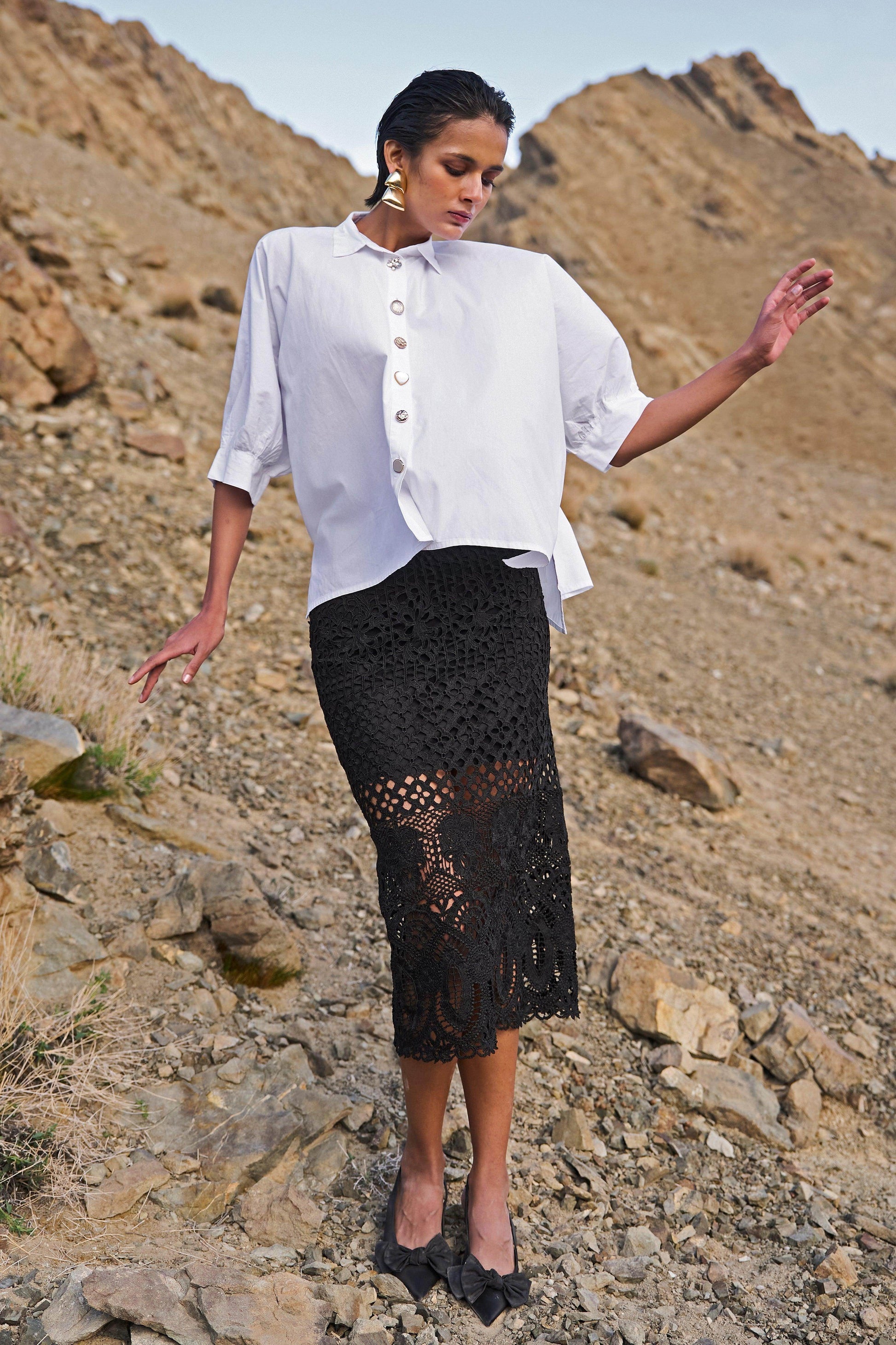 METALLIC LACE SKIRT - dash and dot