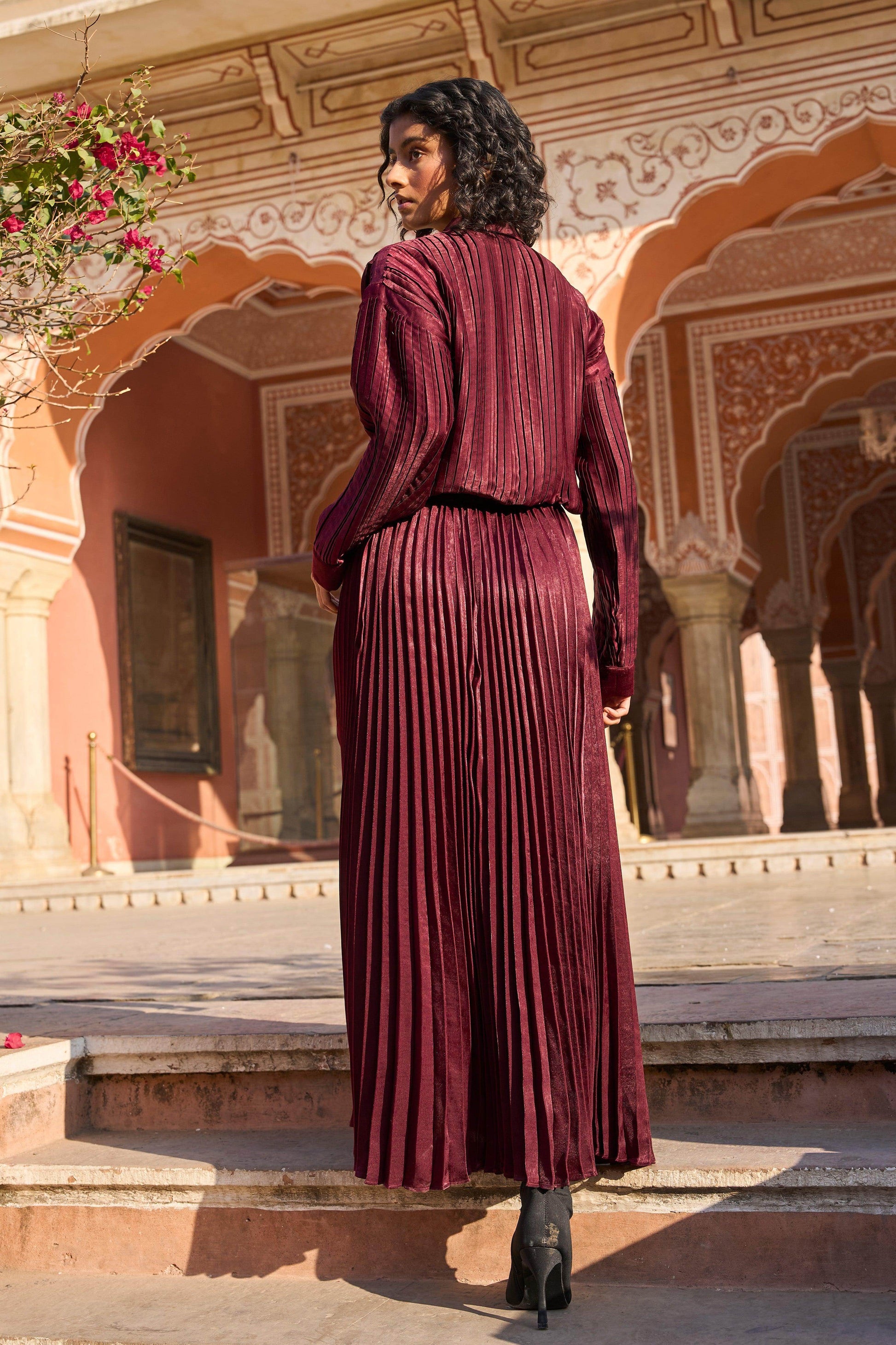 BURGUNDY PLEATED SHIRT - dash and dot