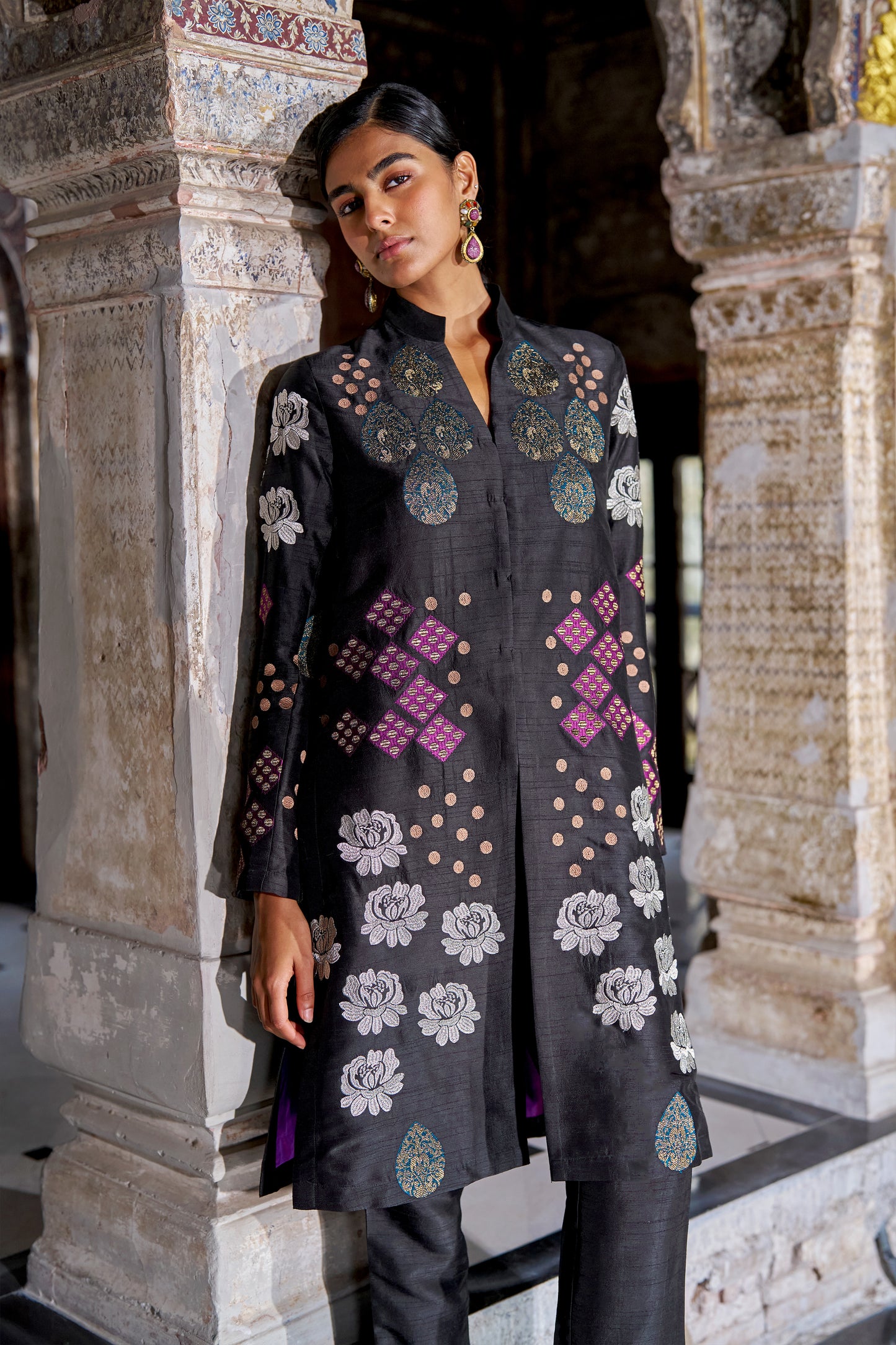 BROCADE EMBROIDERED TOP