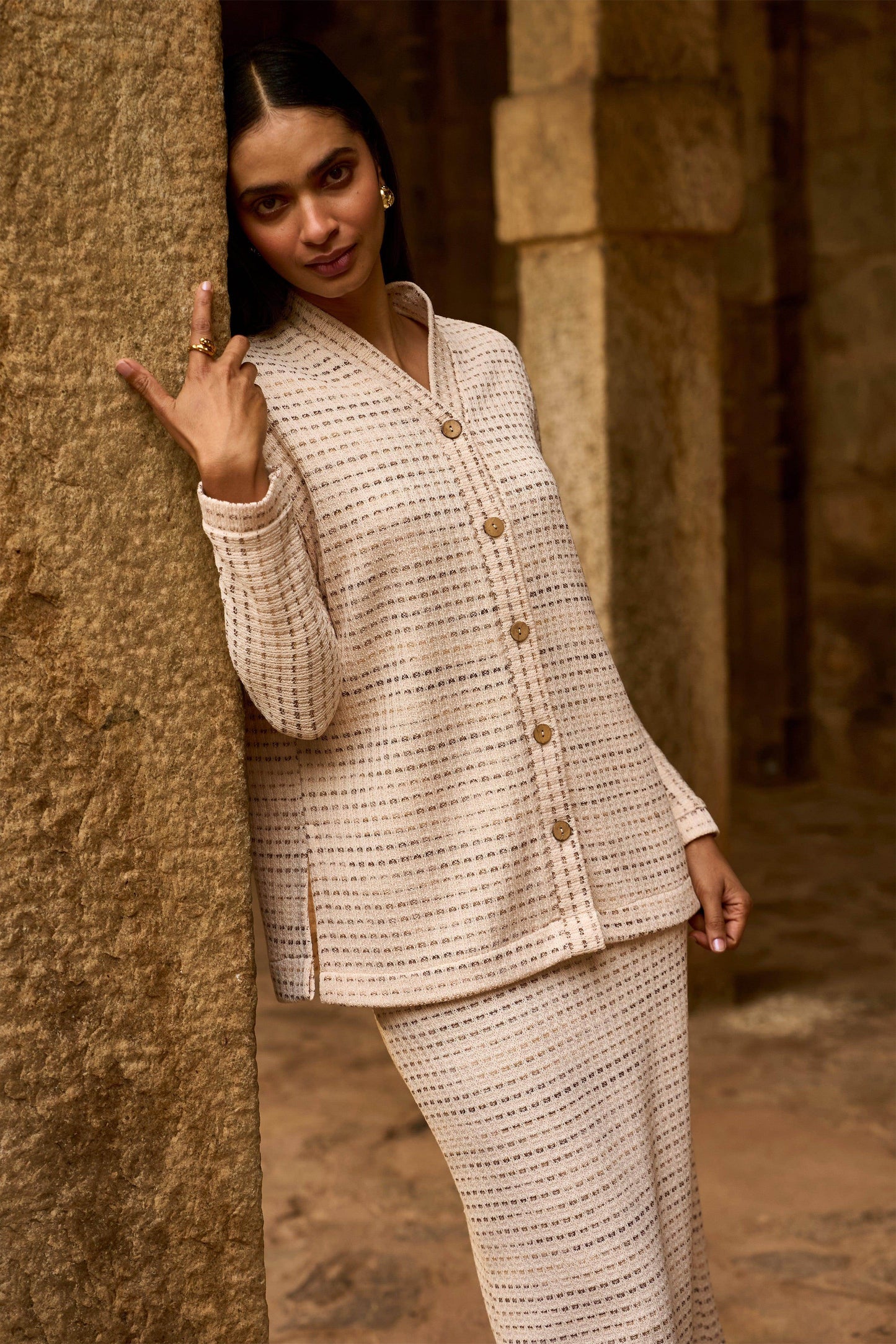 TEXTURED KNIT SET - dash and dot