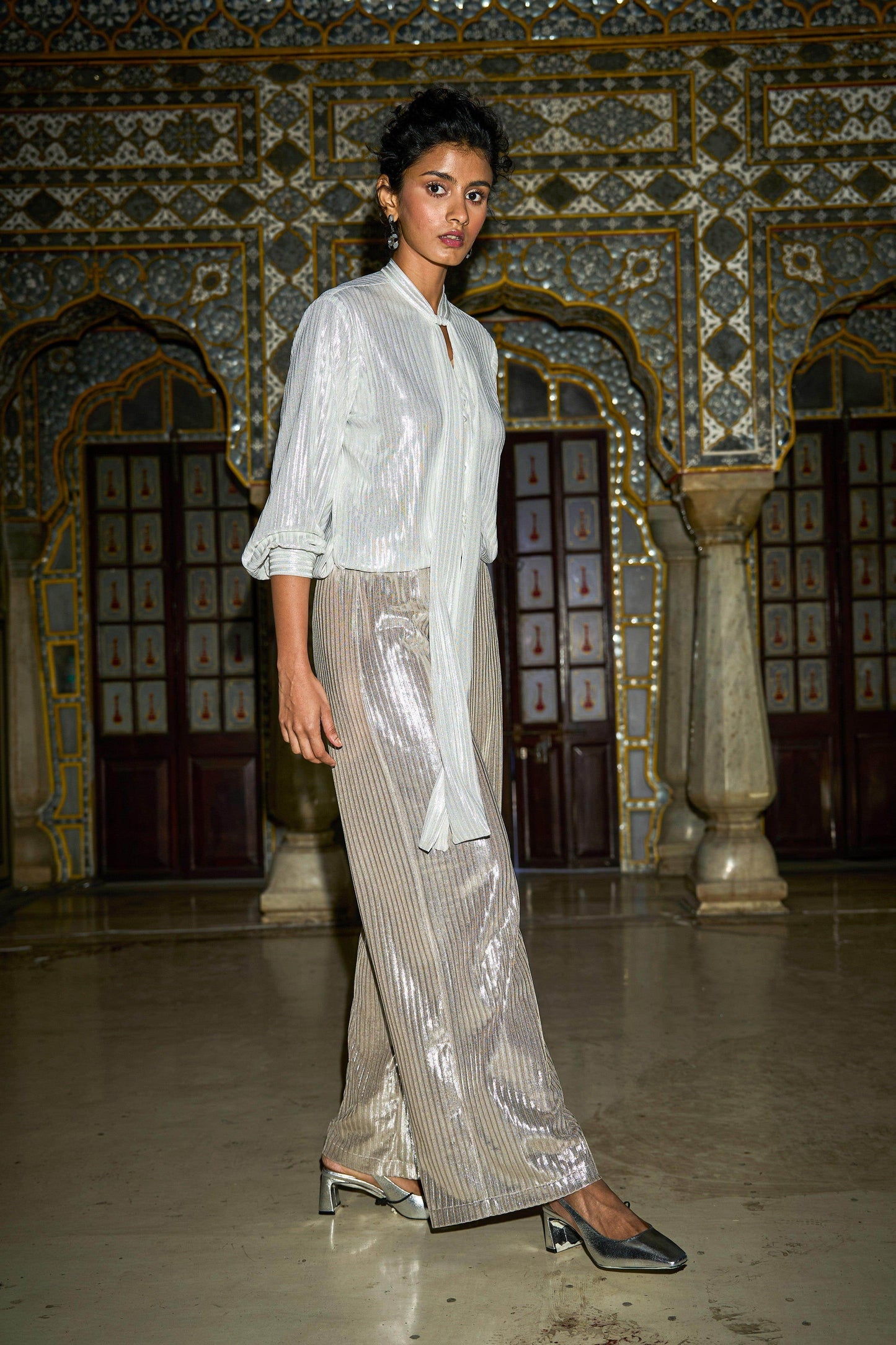 TEXTURED LAMÉ PANT SET - dash and dot