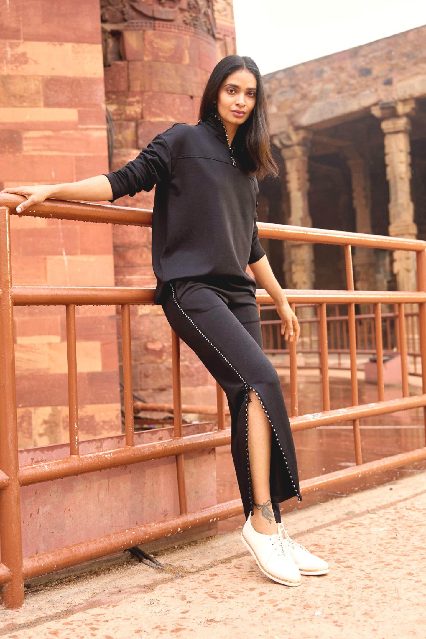 CRYSTAL ZIP JOGGER SET - dash and dot