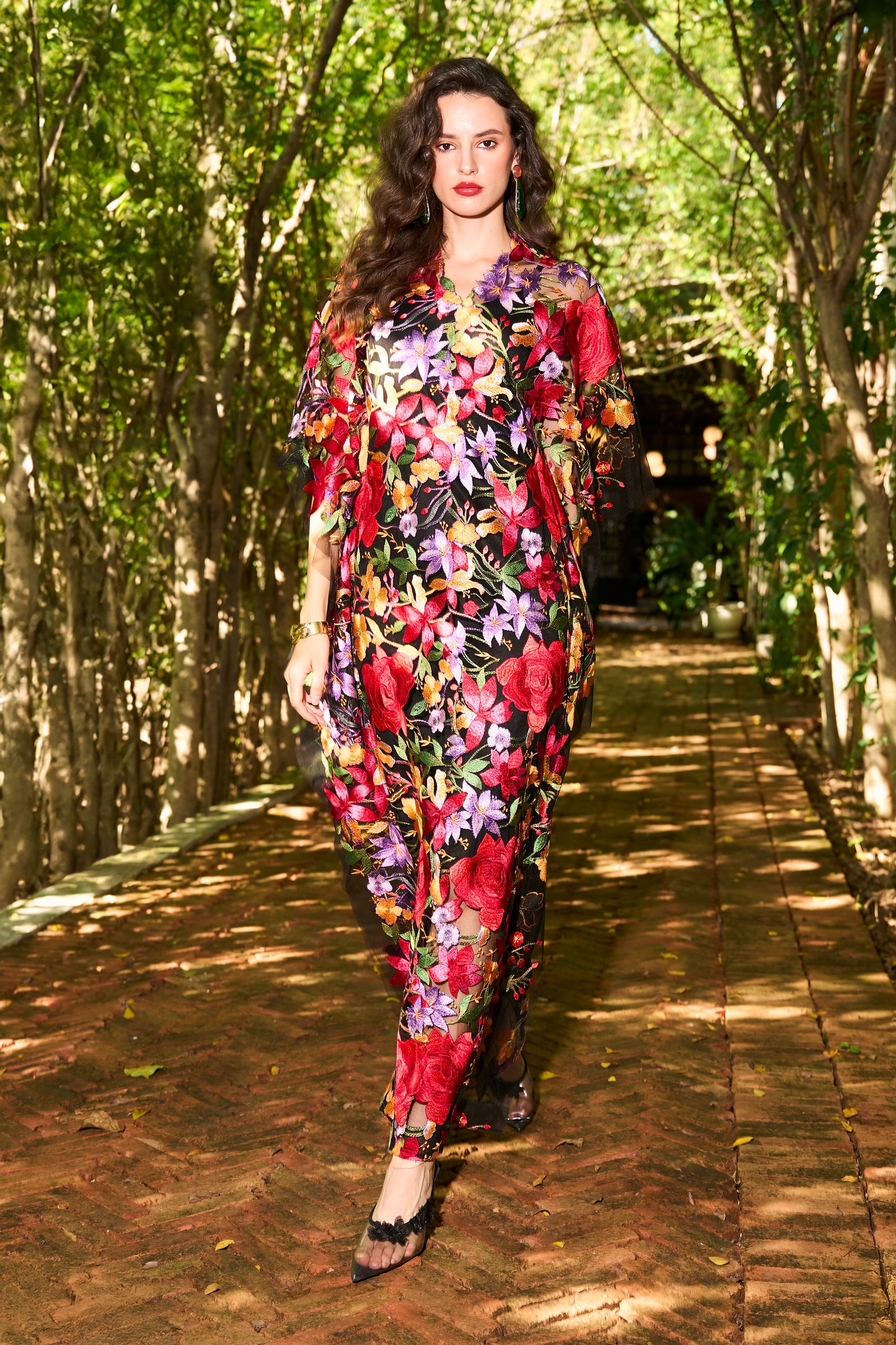 EMBROIDERED FLORAL KAFTAN
