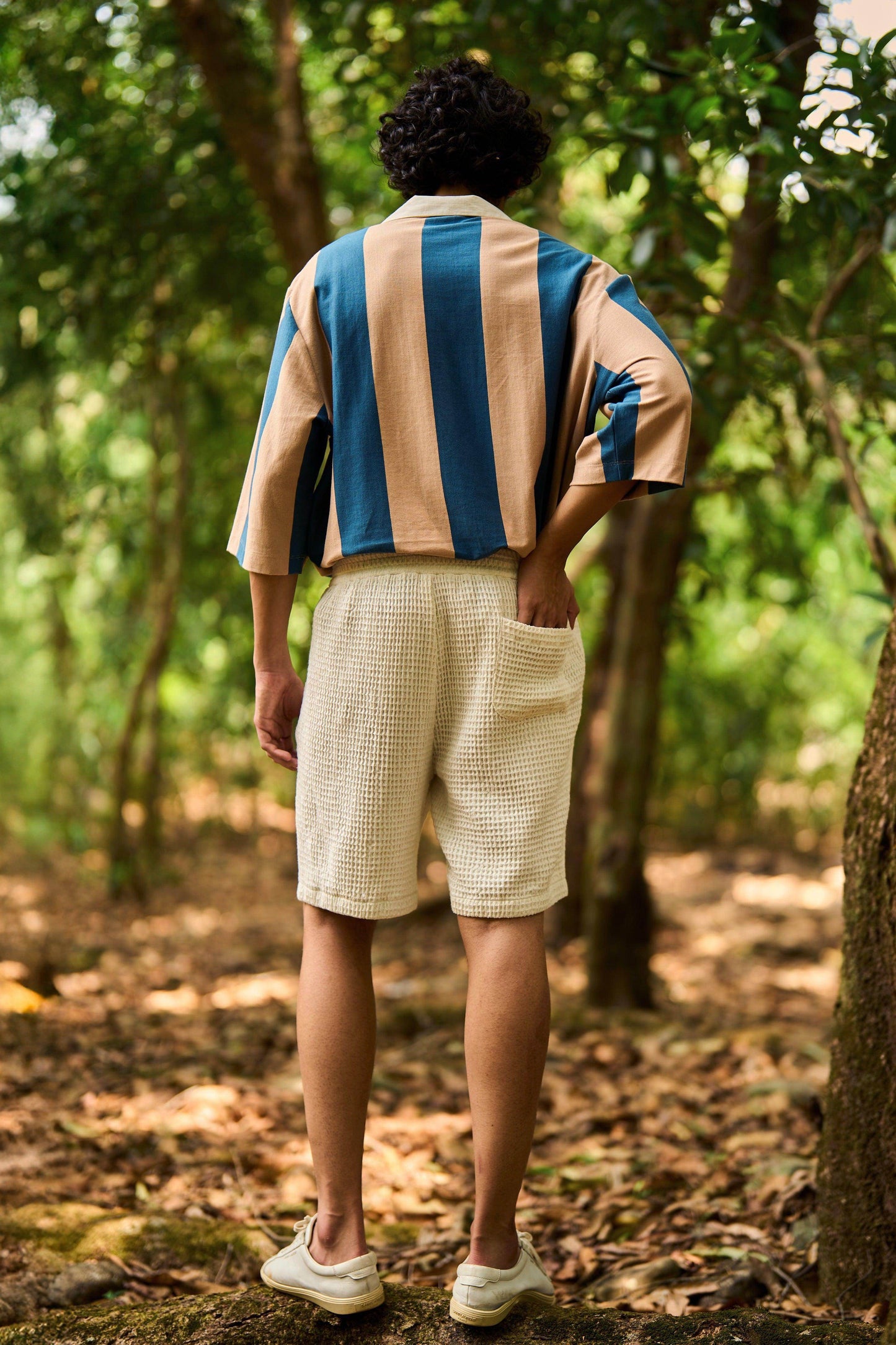 WASHED TEXTURED SHORTS - dash and dot