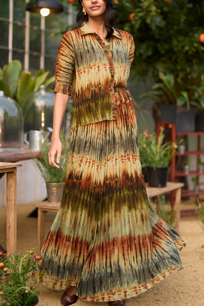 PLEATED TIE DYE SHIRT & SKIRT SET dash and dot