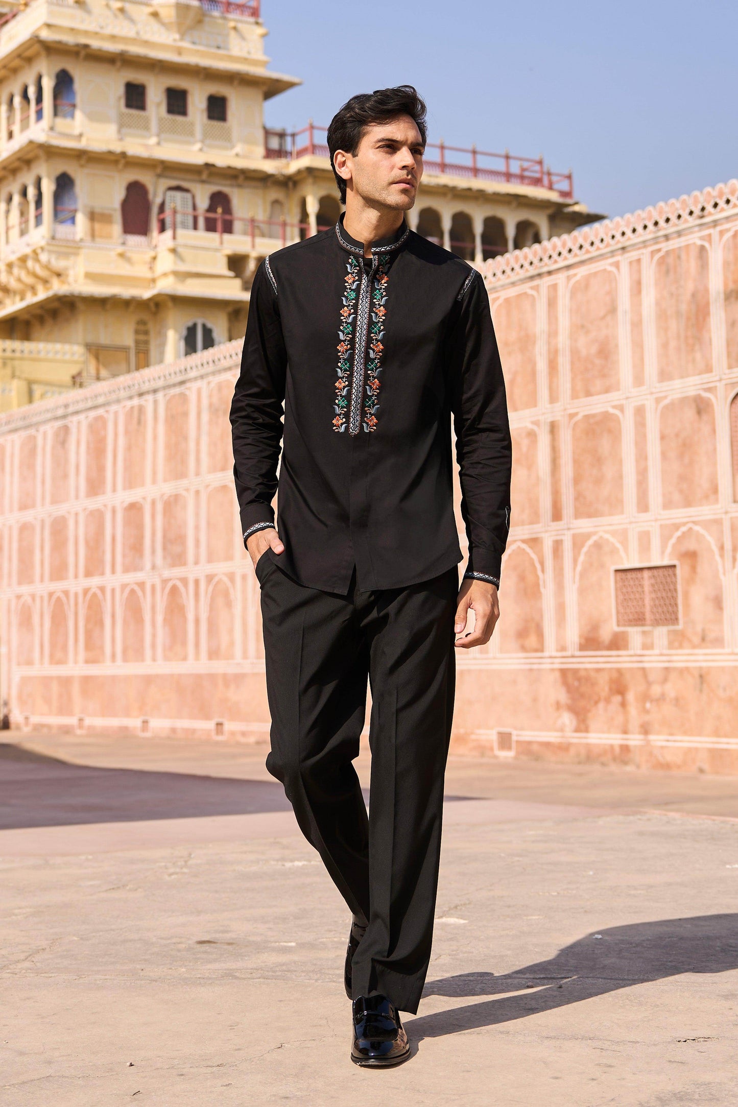 EMBROIDERED BORDER SHIRT - dash and dot