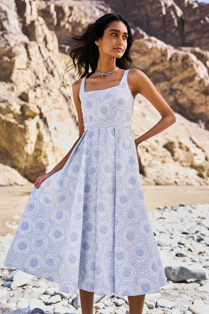 FLORAL FLARED MIDI dash and dot