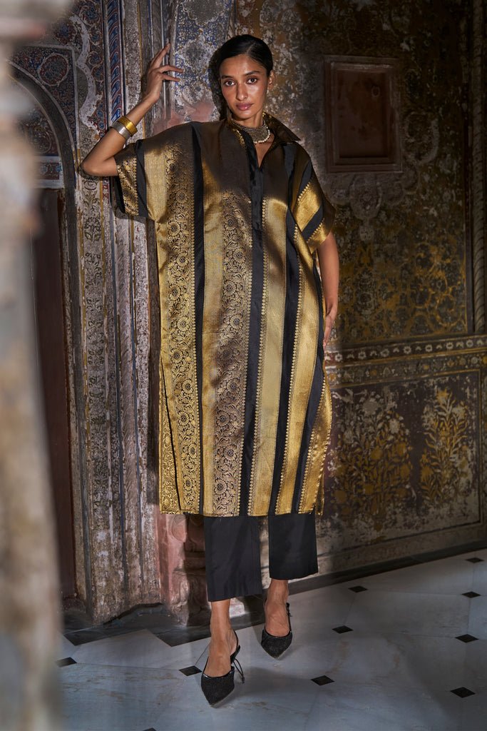 BENARES BROCADE STRIPED LONGLINE SET dash and dot