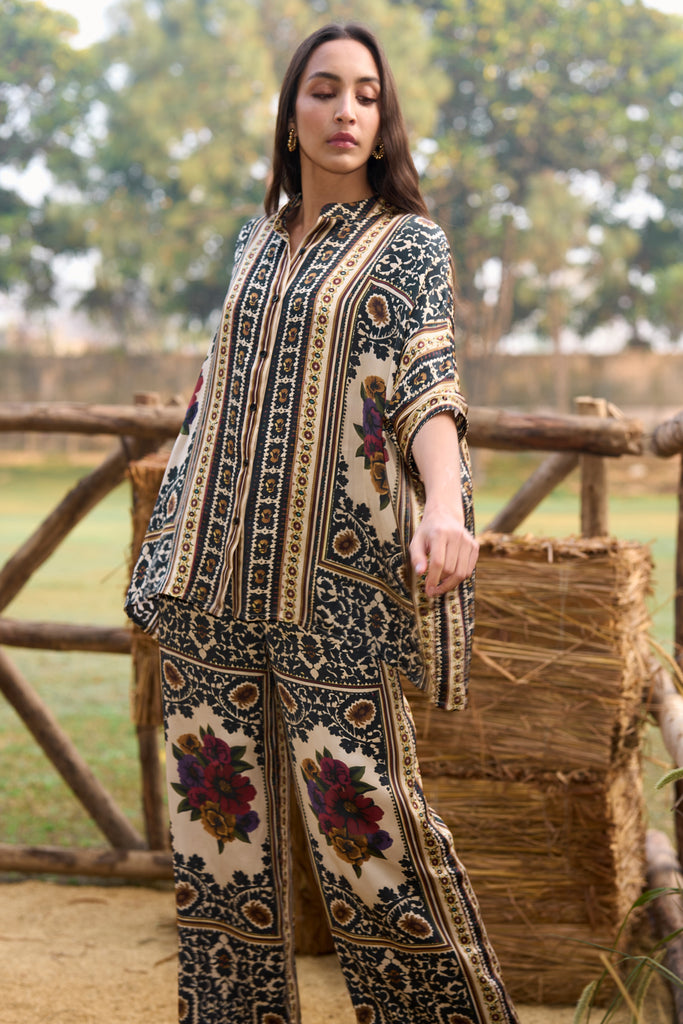 BAROQUE PRINTED BOXY SHIRT & STRAIGHT-CUT PANT SET dash and dot