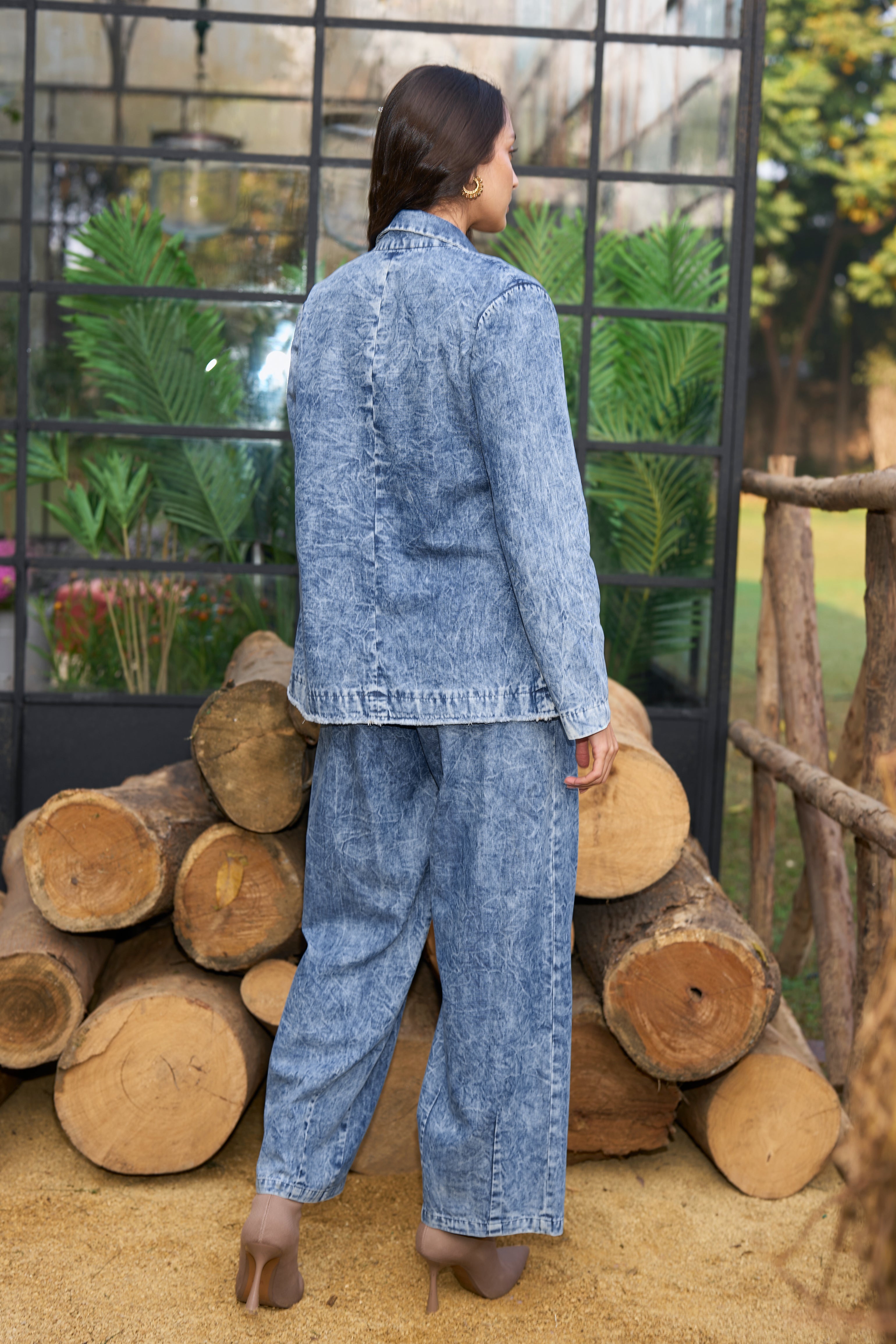 WASHED DENIM JACKET, BRALETTE & STRAIGHT-CUT PANT – dash and dot