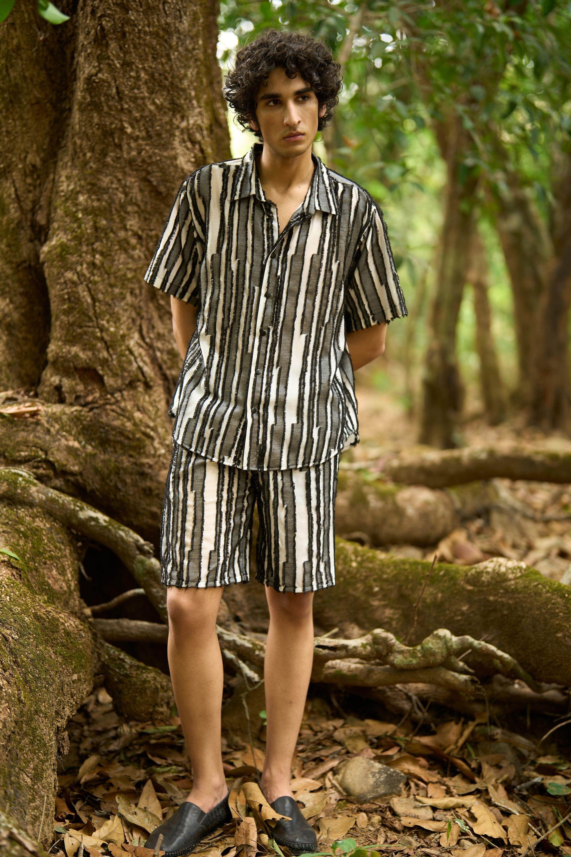 TEXTURED STRIPE SET - dash and dot