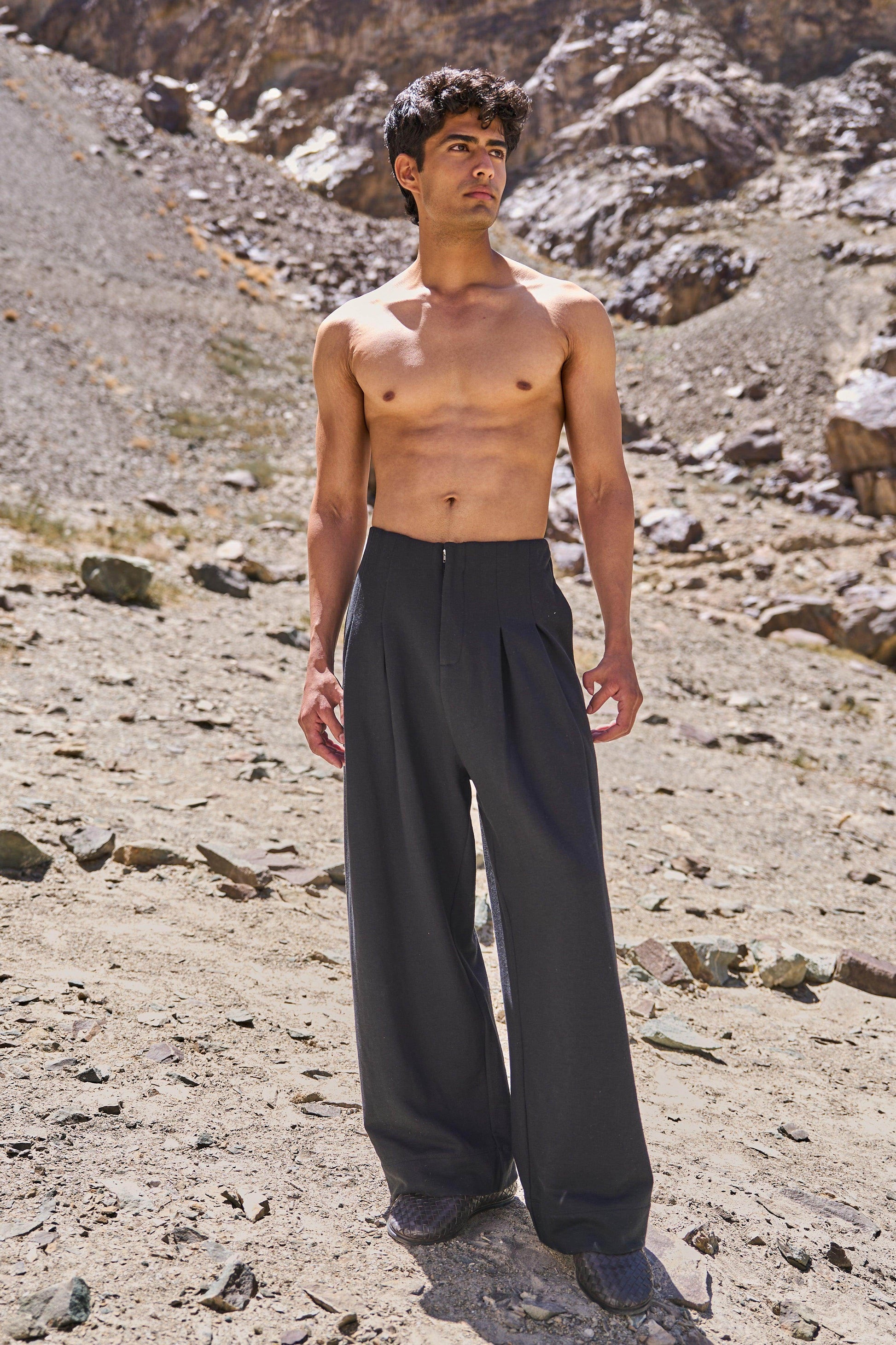 KNITTED PANTS - dash and dot