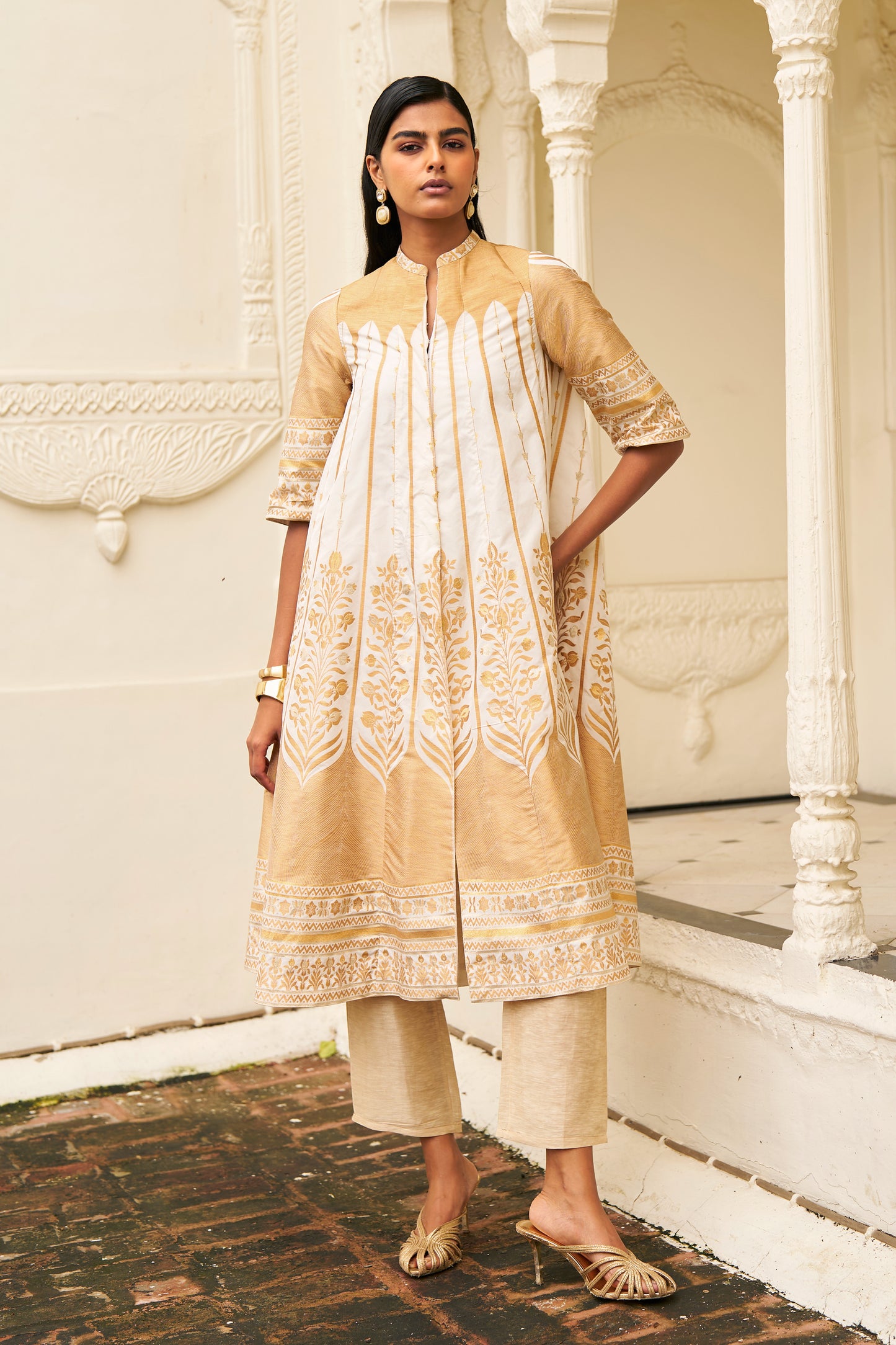 BENARES SILK BROCADE JACKET AND LINEN PANT