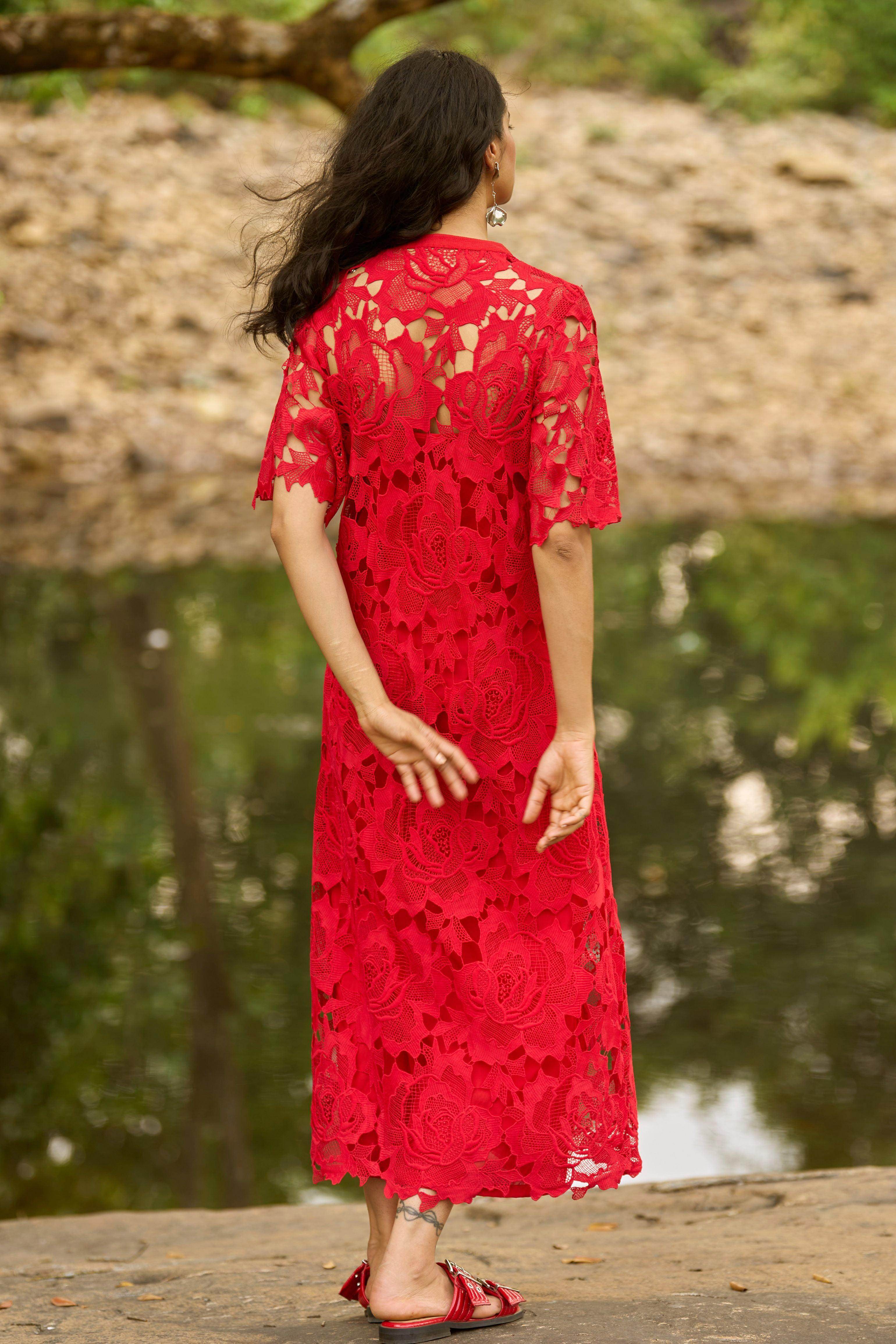RED LACE MIDI RED LACE MIDI