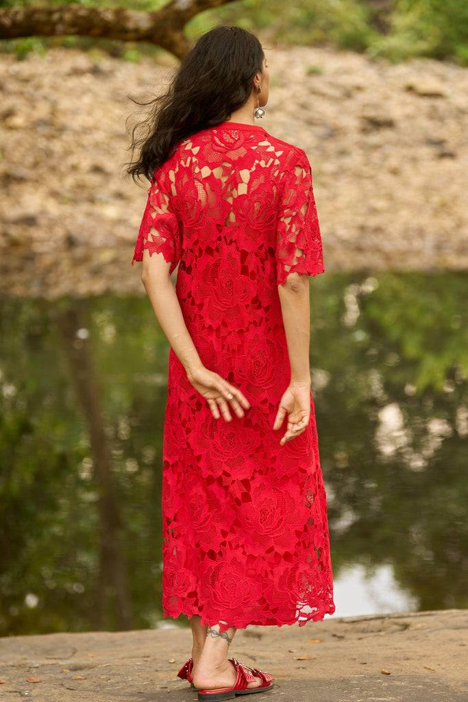 RED LACE MIDI - dash and dot dash and dot