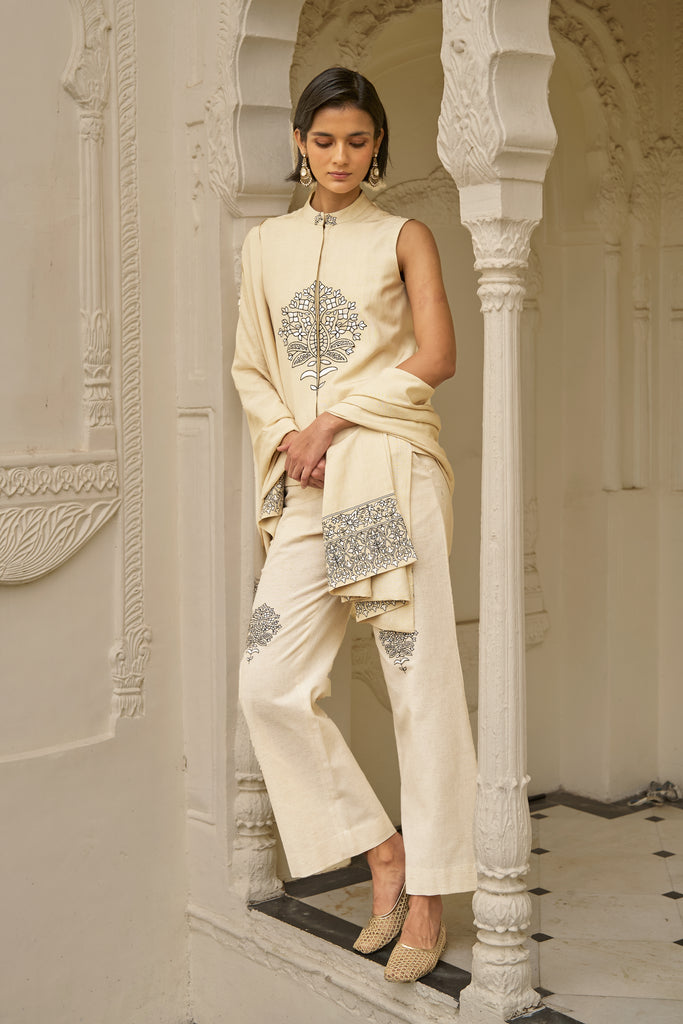 LINEN EMBROIDERED PANT SET WITH SHAWL dash and dot