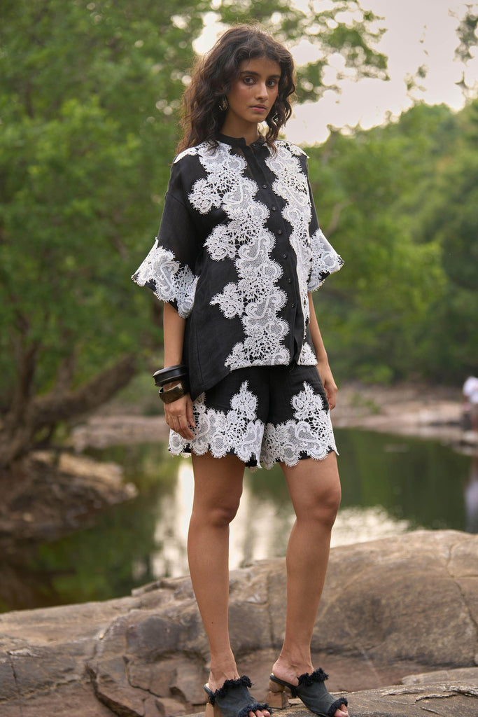 SILK LINEN LACE SHORTS - dash and dot dash and dot