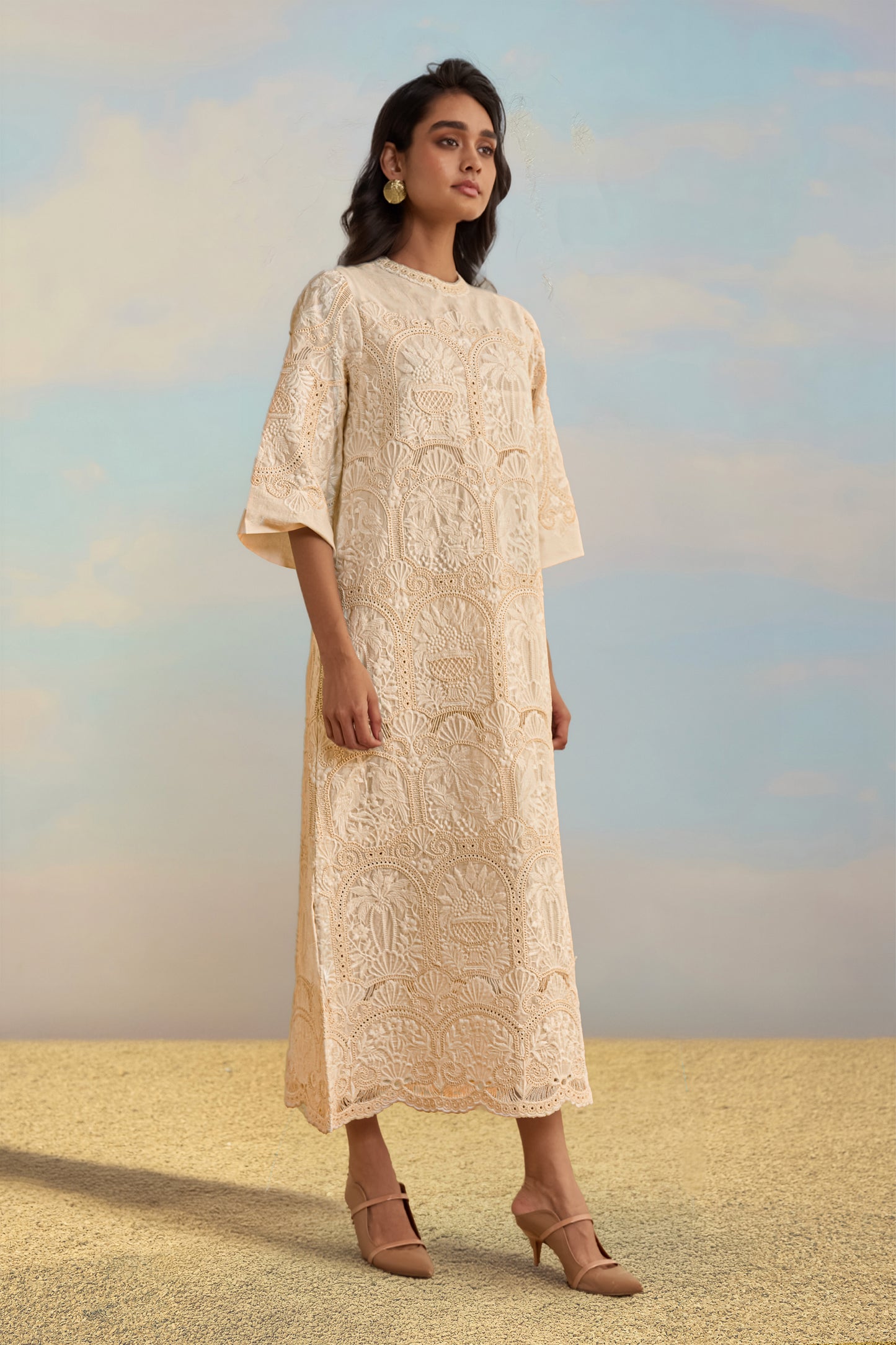 CUTWORK EMBROIDERED SCALLOPED MAXI