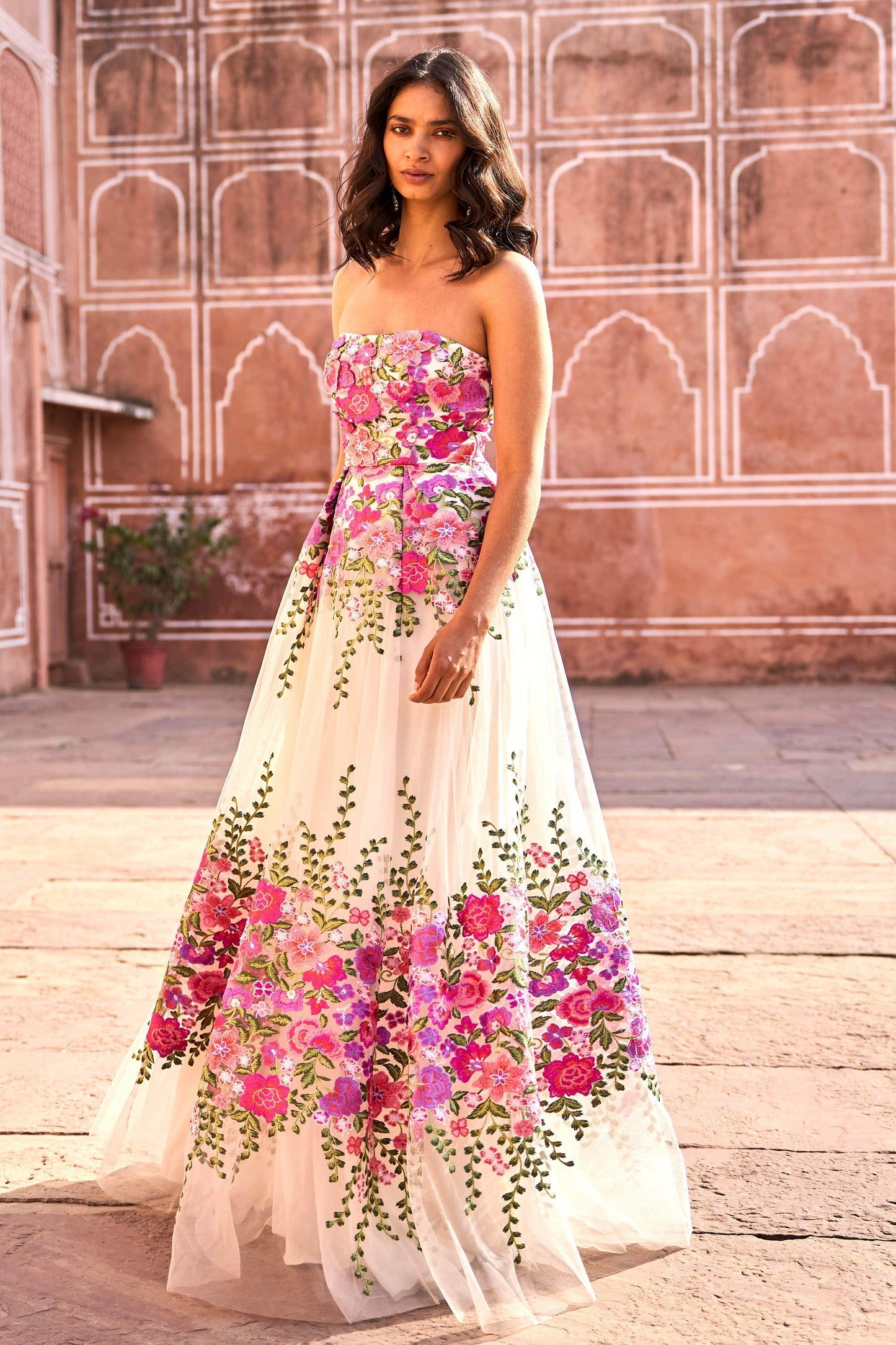 3D FLORAL GOWN - dash and dot