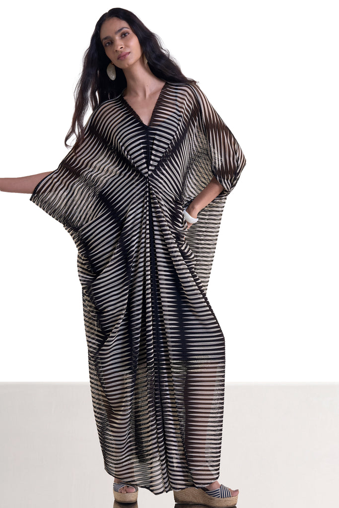 MONOCHROME KNITTED KAFTAN dash and dot